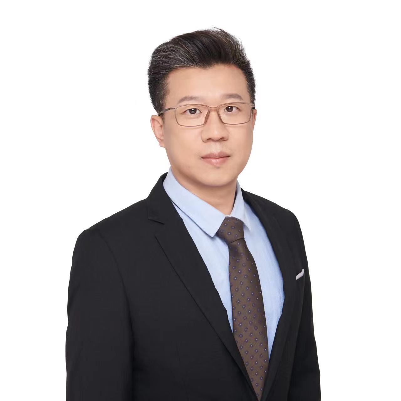 竞赛的综合型学院